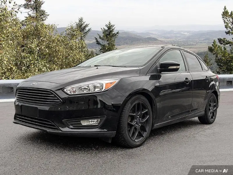 photo of 2016 Ford Focus 4dr Sdn SE 1