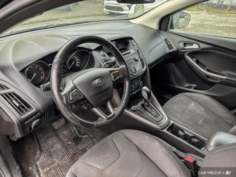 photo of 2016 Ford Focus 4dr Sdn SE 11