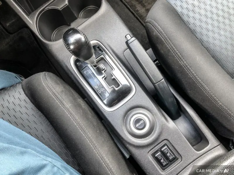 photo of 2015 Mitsubishi Outlander 4WD 4dr ES 16