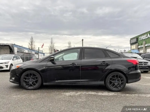 photo of 2016 Ford Focus 4dr Sdn SE 3