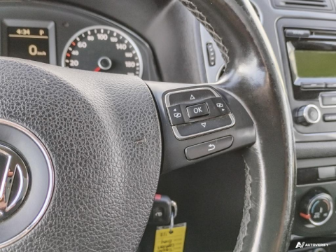 photo of 2015 VOLKSWAGEN Tiguan 4MOTION 4dr Auto Comfortline 13