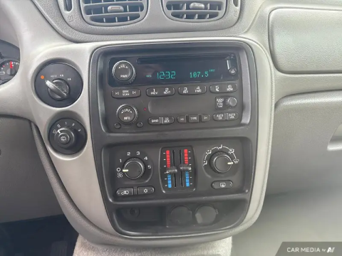 photo of 2006 CHEVROLET TrailBlazer EXT 4dr 4WD LS 13