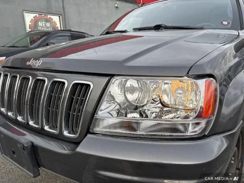 photo of 2002 JEEP Grand Cherokee 4dr Overland 4WD 8